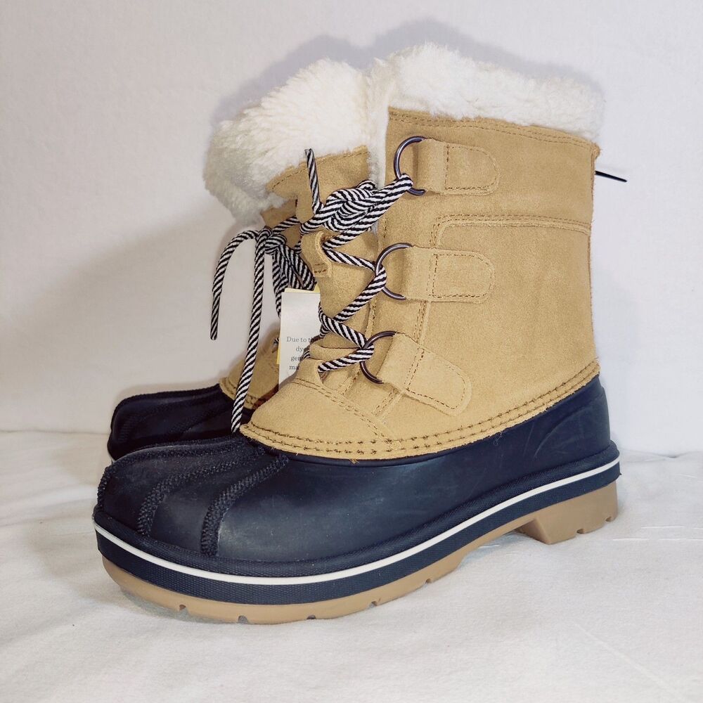 KIDS Cat & Jack Waterproof Snow proof Insulated Snow Boots Size 2